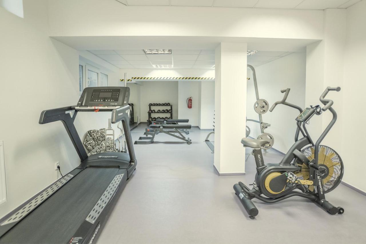 פראג Wellness Studio! Finnish Sauna, Whirlpool, Gym & More! מראה חיצוני תמונה